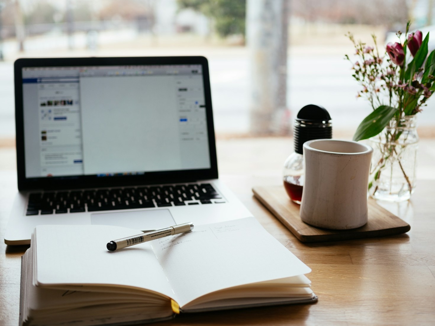 Transforma tu día con pensamientos positivos